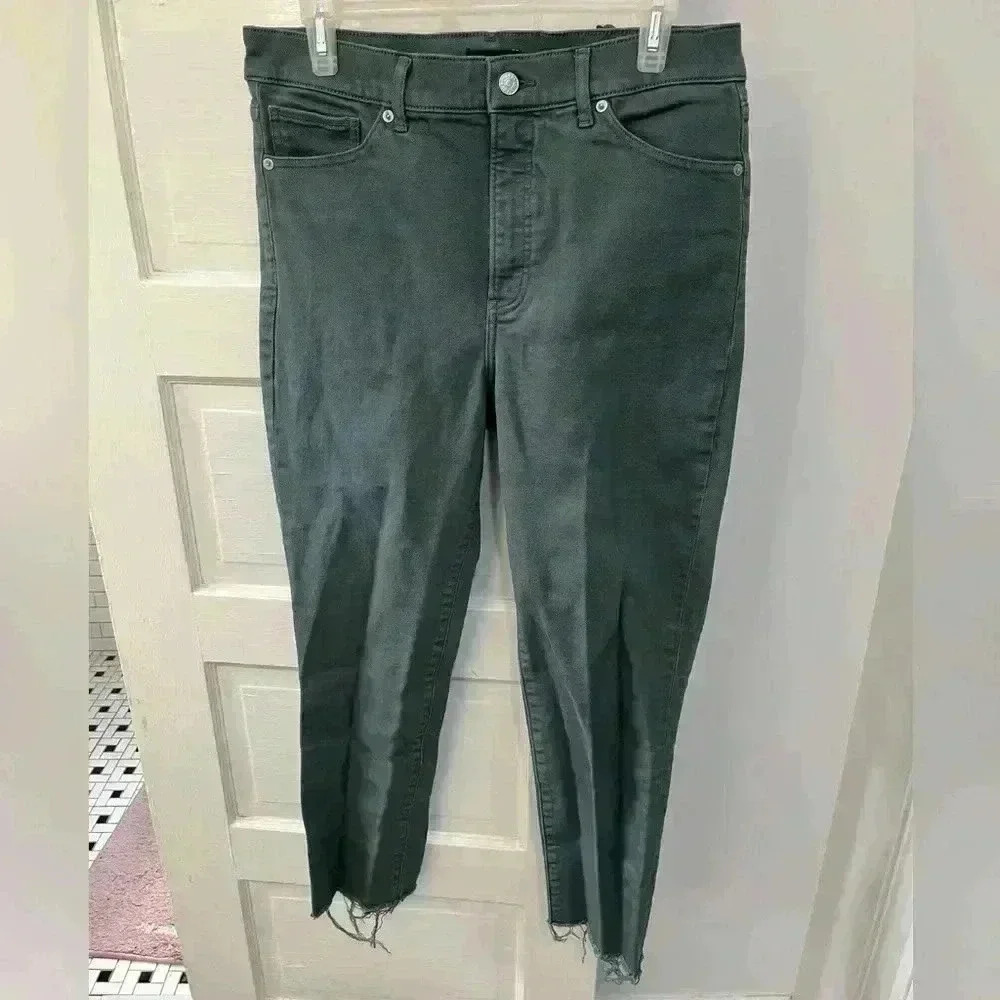 Express green jeans women's size 12L‎